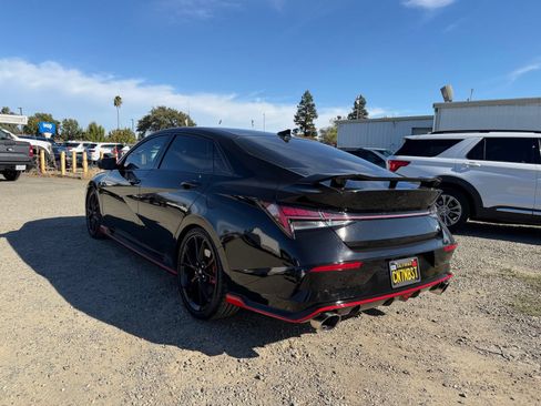 Used 2025 Hyundai Elantra N FWD image 3