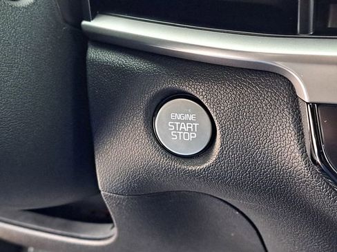 New 2026 Kia Sorento S image 12