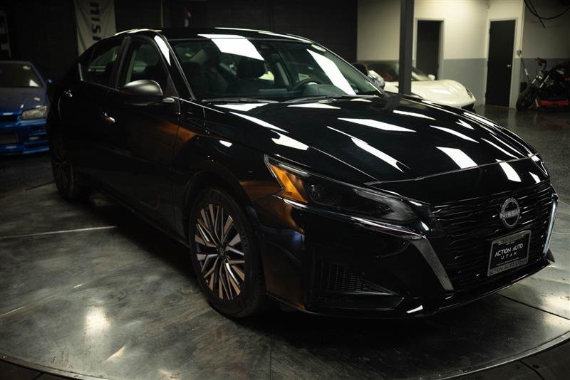 Used 2025 Nissan Altima 2.5 SV AWD/4WD image 5