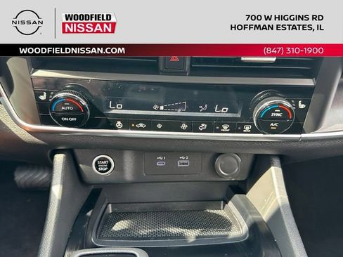 Certified 2023 Nissan Rogue SV w/ SV Premium B Package AWD/4WD image 36