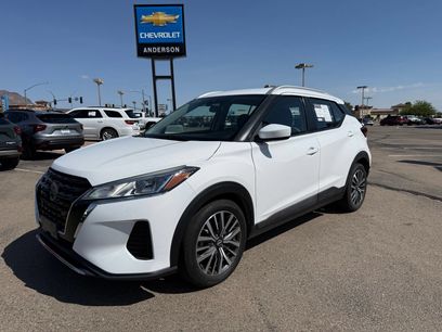Used 2021 Nissan Kicks SV