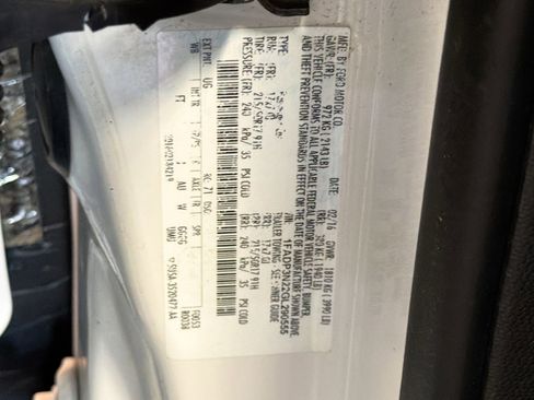 Used 2016 Ford Focus Titanium FWD image 12