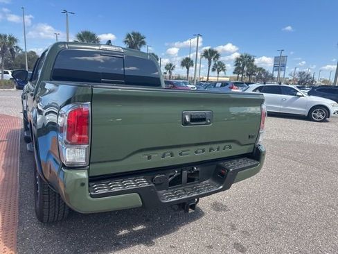 Used 2022 Toyota Tacoma TRD Sport image 34
