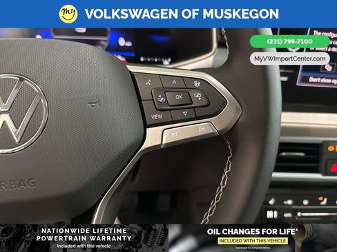 New 2026 Volkswagen Taos SE image 17