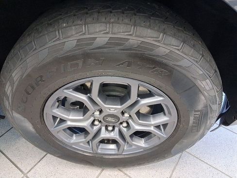 Used 2025 Ford Expedition Max Active AWD/4WD image 28