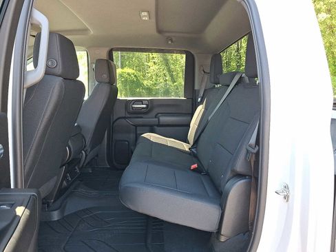 Used 2026 Chevrolet Silverado 2500 W/T AWD/4WD image 11