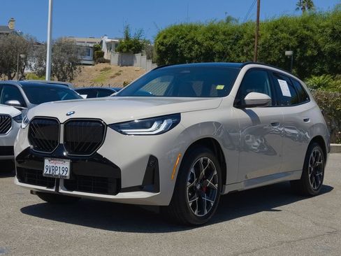 Used 2026 BMW X3 xDrive30i w/ M Sport Package AWD/4WD image 3