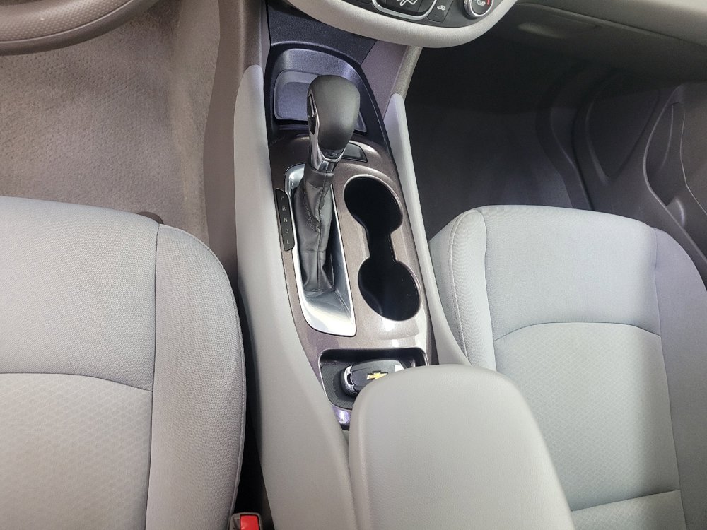 Used 2021 Chevrolet Malibu LS FWD image 26