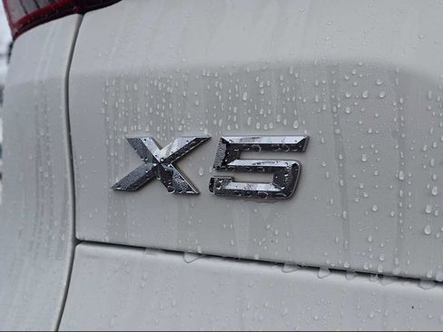 Used 2023 BMW X5 xDrive45e w/ Climate Comfort Package image 16