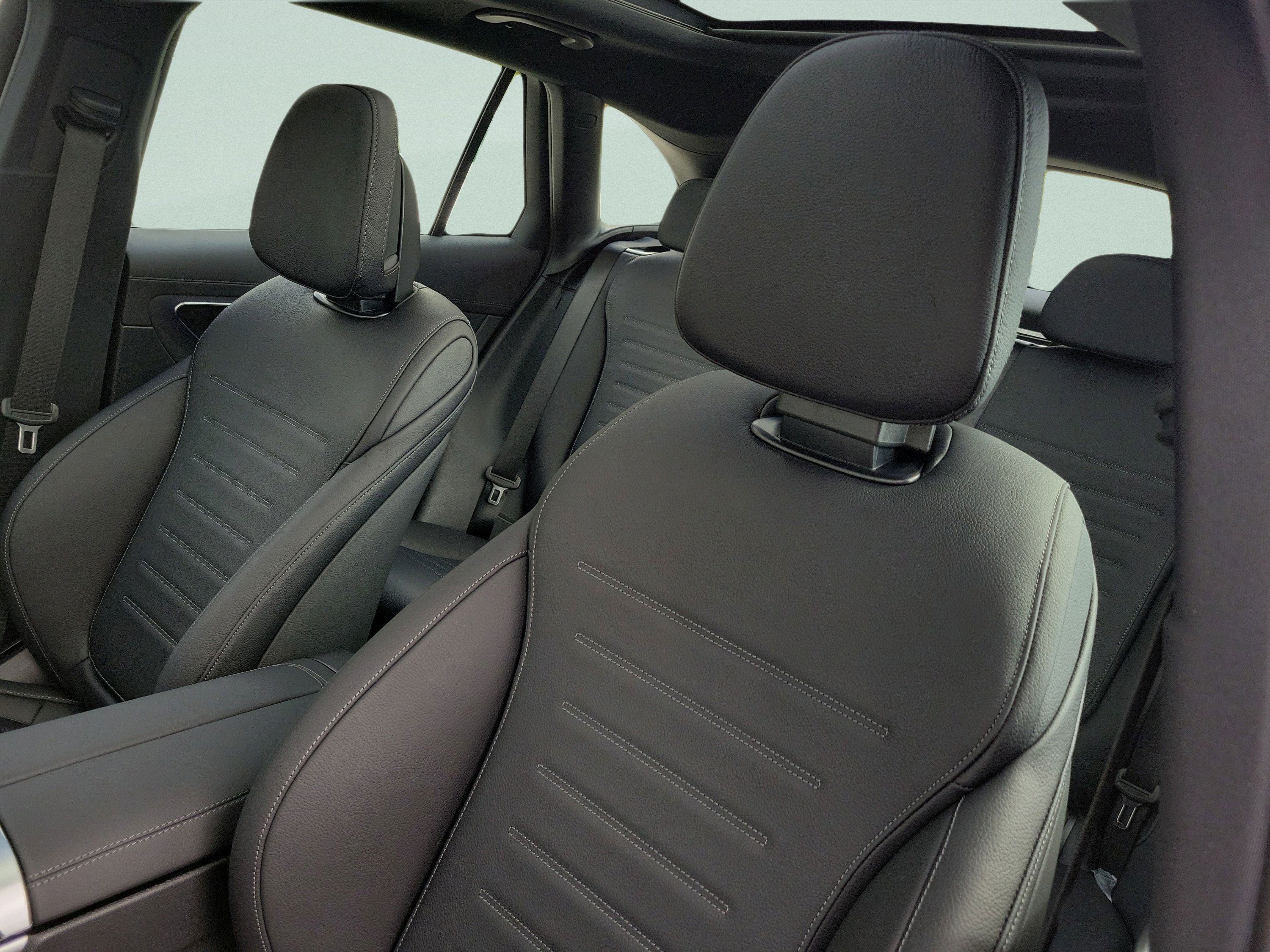 New 2026 Mercedes-Benz GLC 43 AMG 4MATIC image 18