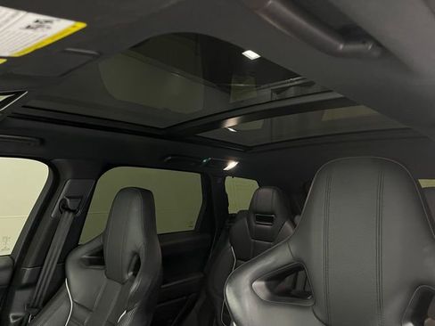 Used 2017 Land Rover Range Rover Sport SVR image 12