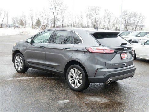 Used 2024 Ford Edge Titanium AWD/4WD image 5