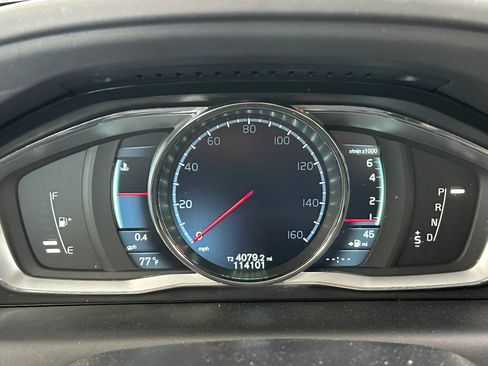 Used 2014 Volvo XC60 T6 AWD/4WD image 5