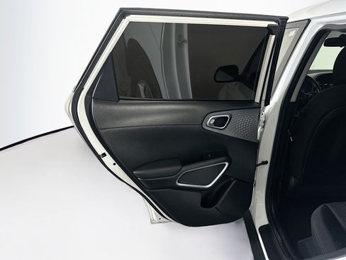 Used 2022 Kia Soul LX w/ Technology Package FWD image 26