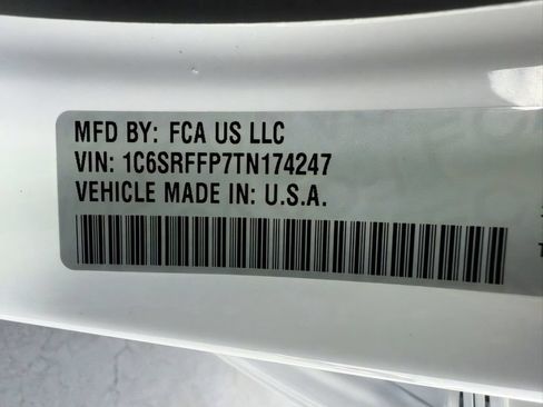 New 2026 RAM 1500 Big Horn AWD/4WD image 30