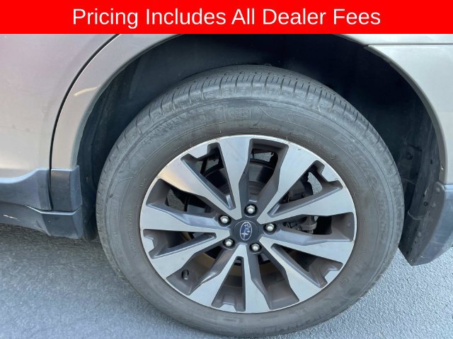 Used 2017 Subaru Outback 2.5i Limited AWD/4WD image 3