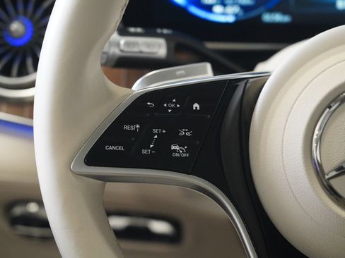 Certified 2023 Mercedes-Benz EQS 450+ 4MATIC SUV image 16