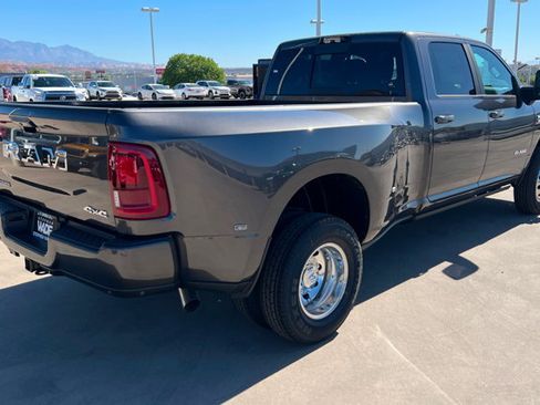 New 2026 RAM 3500 Laramie w/ Max Tow Package AWD/4WD image 5