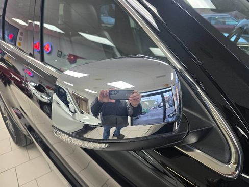 Used 2021 Jeep Grand Cherokee Limited image 24