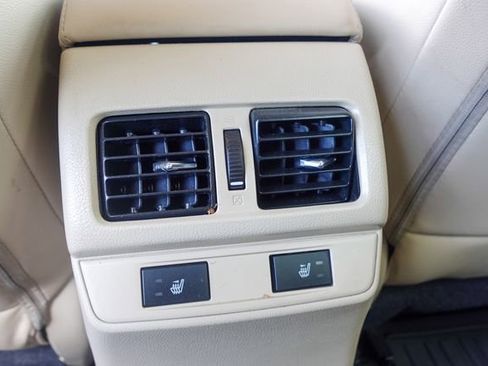 Used 2016 Subaru Outback 3.6R Limited w/ Popular Package #4 image 25