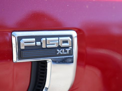 Certified 2022 Ford F150 XLT w/ Equipment Group 302A High image 33