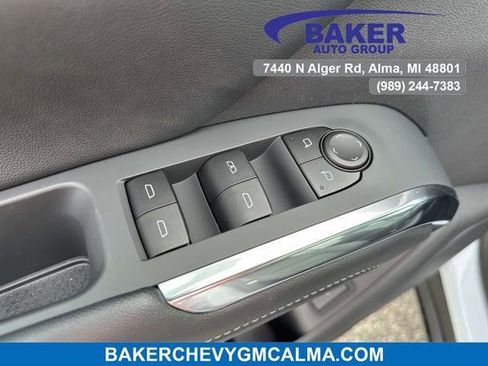 New 2026 Chevrolet Traverse LT w/ Sun and Wheel Package image 9