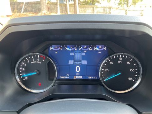 Used 2024 Ford Expedition Max XLT AWD/4WD image 16