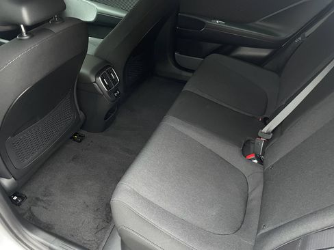 New 2025 Hyundai Ioniq 6 SE image 16