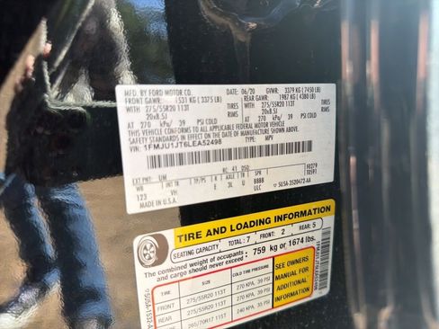 Used 2020 Ford Expedition XLT w/ Equipment Group 202A AWD/4WD image 19