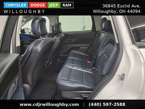 Used 2024 Lincoln Nautilus Reserve w/ Equipment Group 202A AWD/4WD image 30
