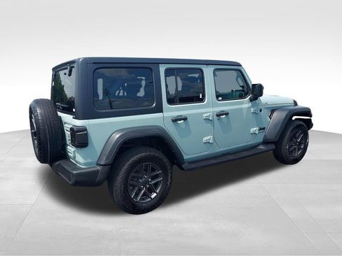 Used 2024 Jeep Wrangler Unlimited Sport AWD/4WD image 5