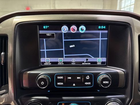 Used 2015 Chevrolet Silverado 1500 High Country w/ High Country Premium Package image 19