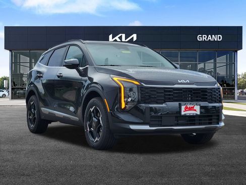 New 2027 Kia Sportage EX AWD/4WD image 2