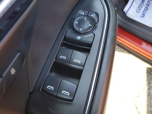 Used 2023 Buick Envision Essence w/ Sport Touring Package image 21