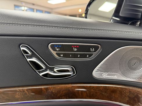 Used 2018 Mercedes-Benz S 450 Sedan image 28