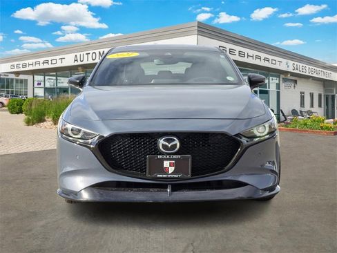 Used 2021 MAZDA MAZDA3 Premium Plus image 2