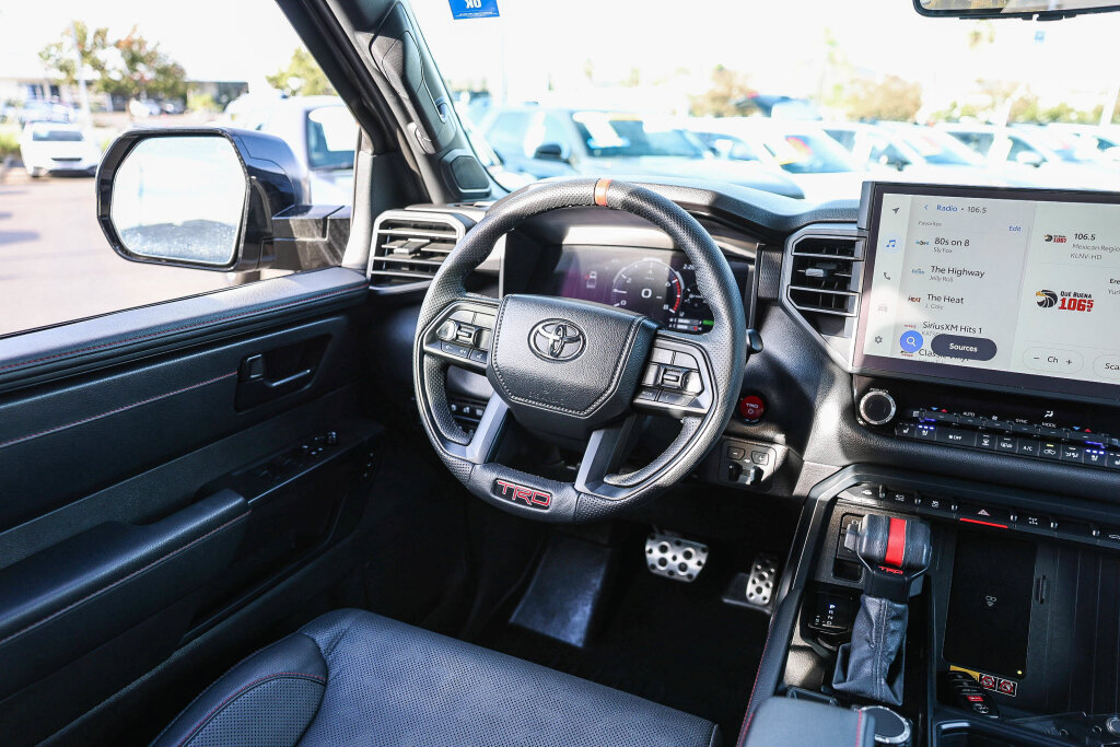 Used 2025 Toyota Tundra TRD Pro AWD/4WD image 5