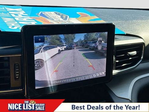 Used 2020 Ford Explorer XLT w/ Equipment Group 202A image 13