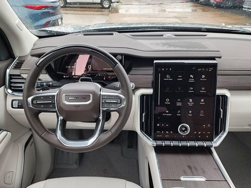 New 2026 GMC Acadia Denali w/ Super Cruise Package AWD/4WD image 28
