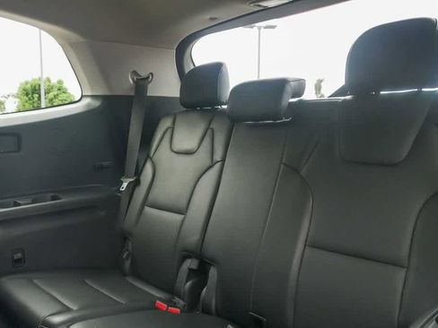 Used 2021 Kia Telluride EX w/ EX Premium Package image 18