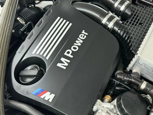 Used 2016 BMW M4 Convertible RWD image 51