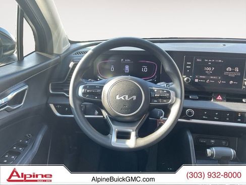 Used 2024 Kia Sportage LX image 12