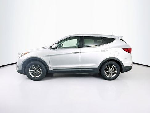 Used 2018 Hyundai Santa Fe Sport FWD image 4