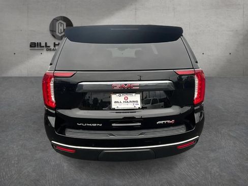Used 2022 GMC Yukon AT4 w/ Technology Package AWD/4WD image 6