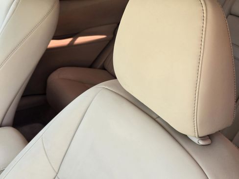 Used 2014 Lexus ES 350 image 25