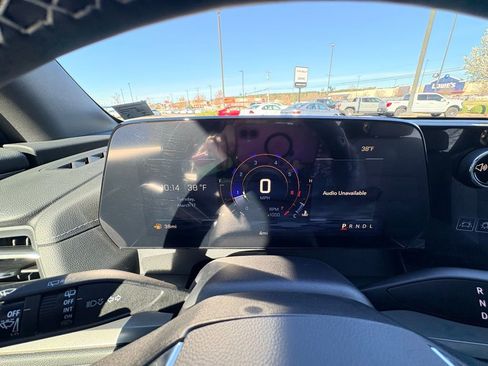 New 2026 Chevrolet Traverse LT w/ Sun and Wheel Package FWD image 25