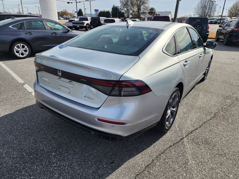 Certified 2024 Honda Accord EX-L image 3