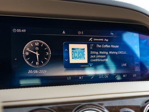 Used 2019 Mercedes-Benz S 560 Sedan image 31
