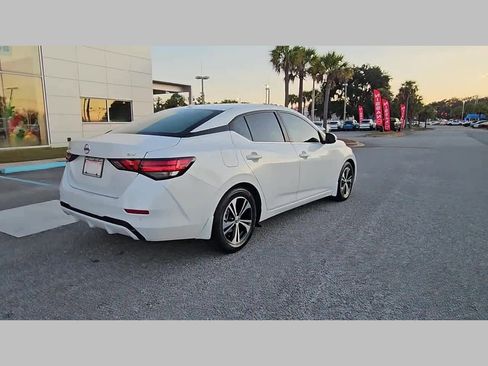 Used 2021 Nissan Sentra SV image 32