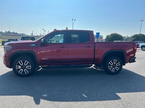 Used 2024 GMC Sierra 1500 AT4 w/ Technology Package image 3